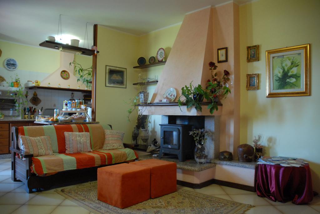 B&B Fra E Fe Arborea Ngoại thất bức ảnh