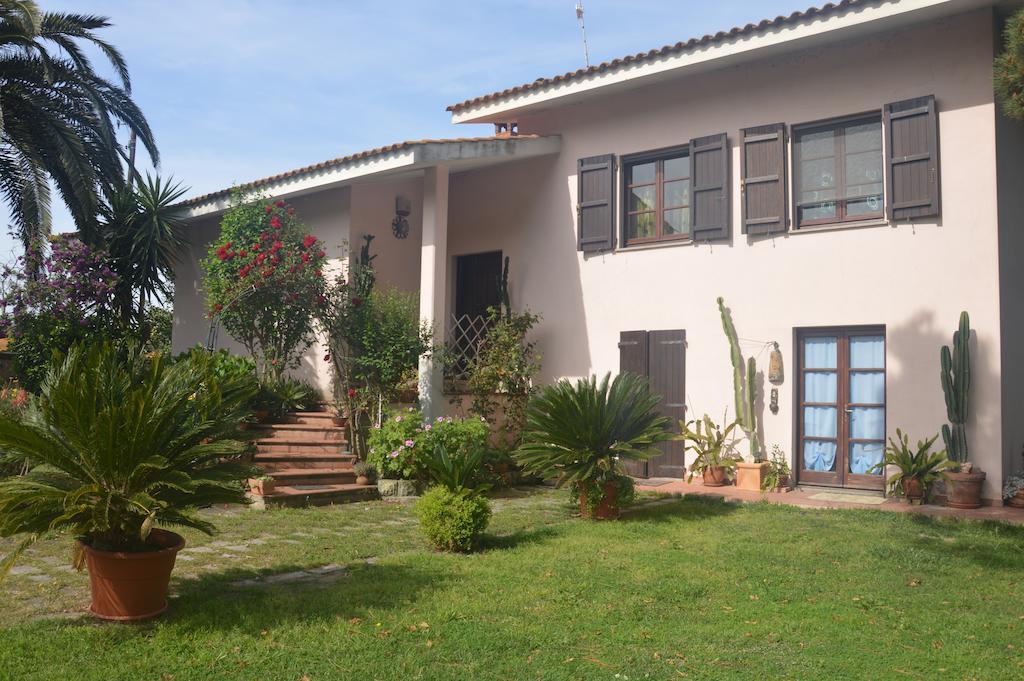 B&B Fra E Fe Arborea Ngoại thất bức ảnh